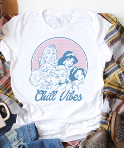 Princess Retro Shirt, Group Shot Chill Vibes T-Shirt